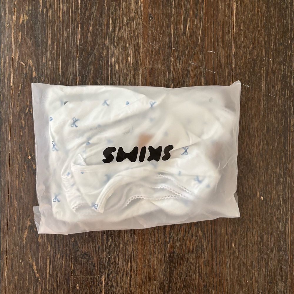 SKIMS NWT Women's Pajama Set - PICOT TANK AND HIPSTER SET